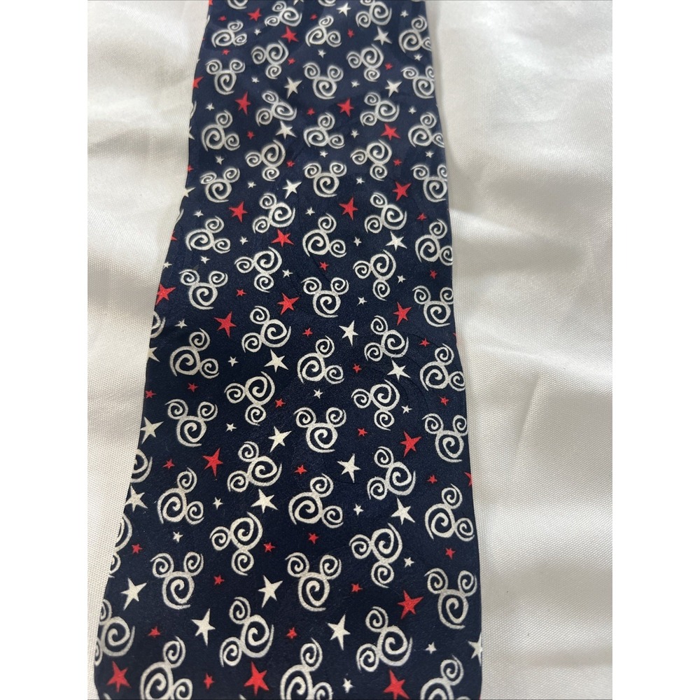 The Disney Store Mickey Mouse and Hearts Black‎ Geometric Necktie 100% Silk 469